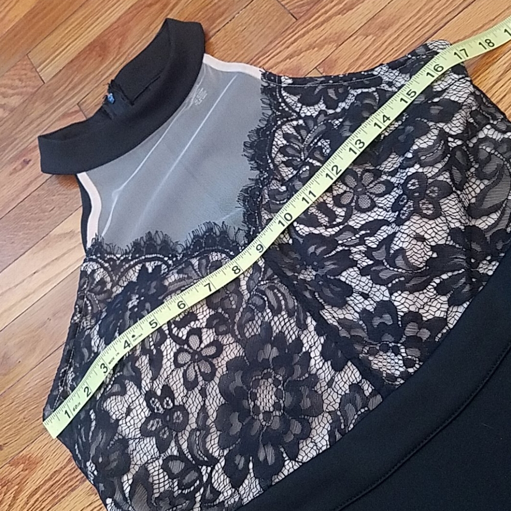 LACE TOP SLEEVELESS DRESS - Picture 3 of 7